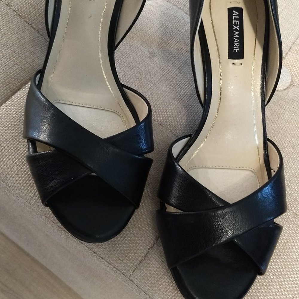 Alex Marie 2" Genuine Leather Peep Toe Dress Shoe Size 6M Black